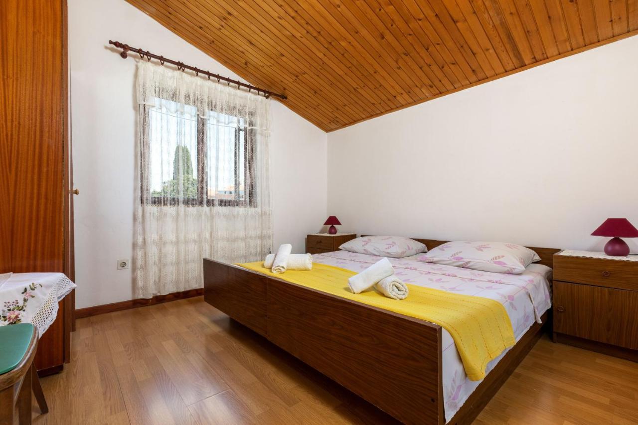 Apartments And Room Pergola Rovinj Buitenkant foto