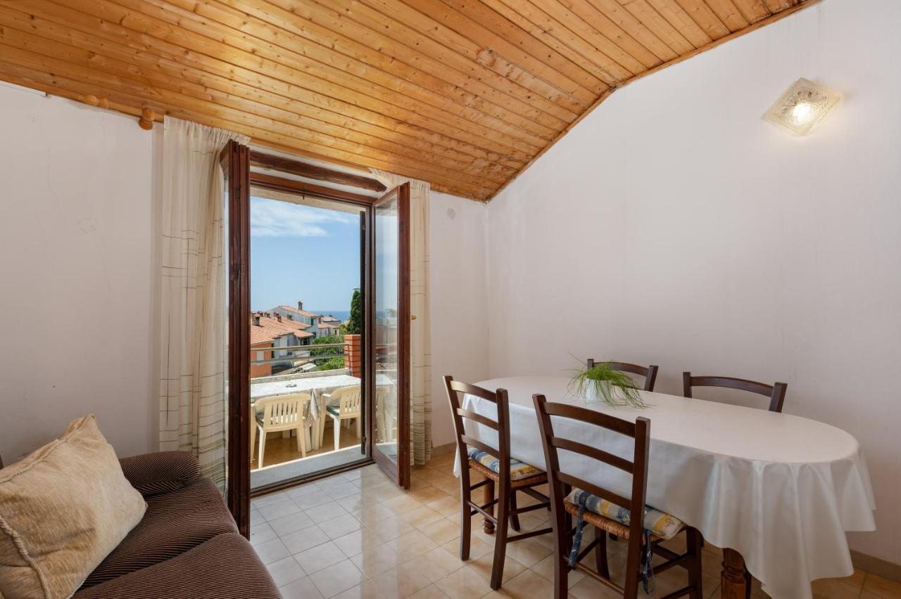 Apartments And Room Pergola Rovinj Buitenkant foto