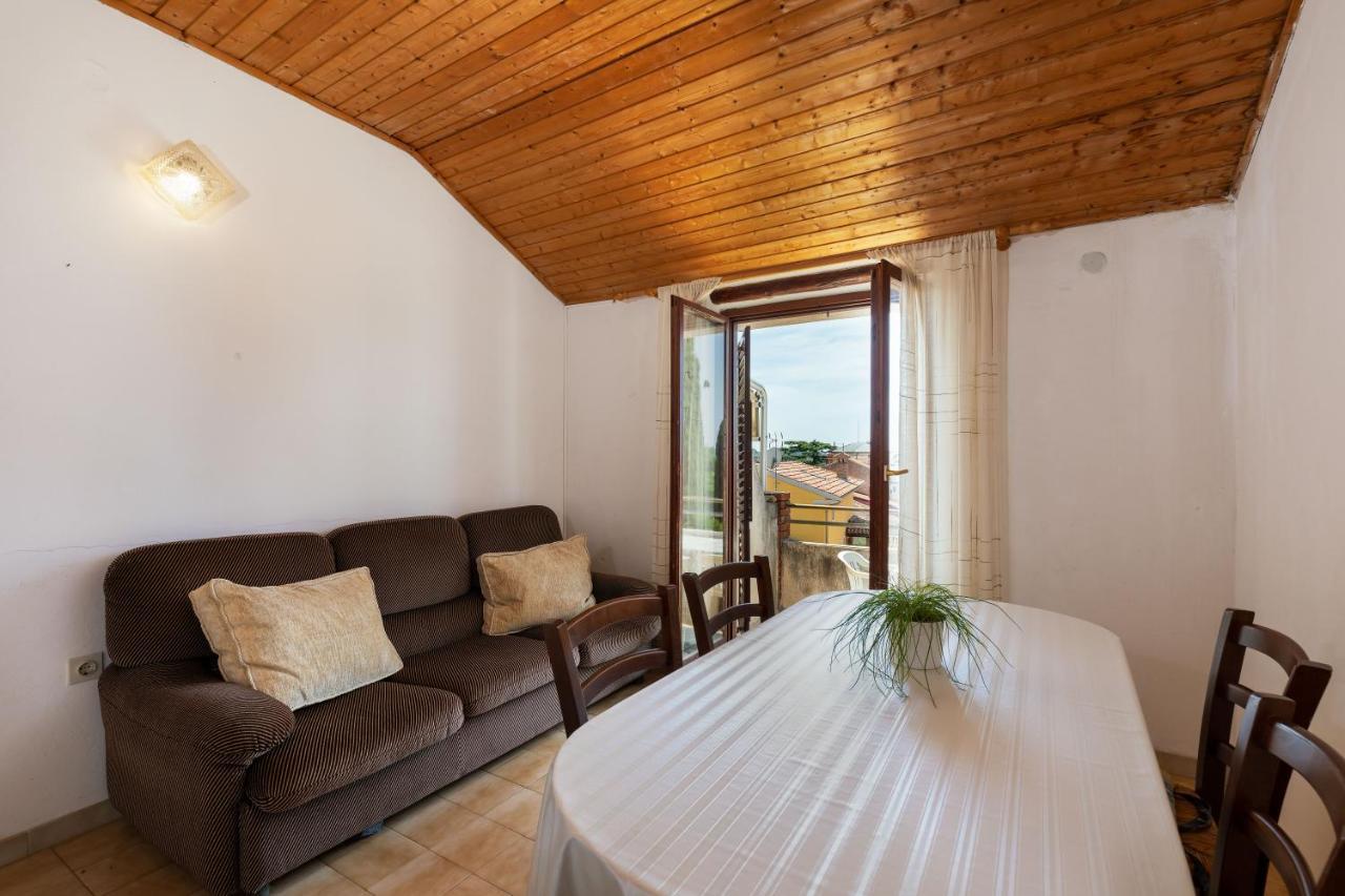 Apartments And Room Pergola Rovinj Buitenkant foto